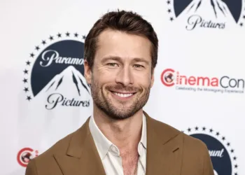 Glen Powell