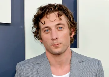 Jeremy Allen White