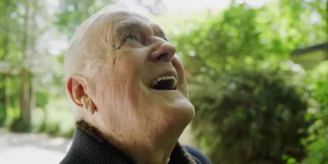 John Cleese Packs It In Review