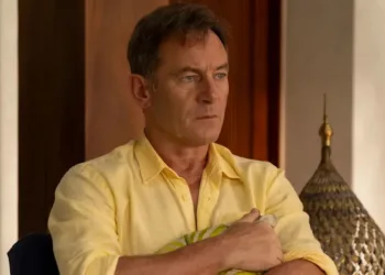Jason Isaacs Turns White Lotus Golden Globe Nod Into Rallying Cry for Cinema Jason Isaacs