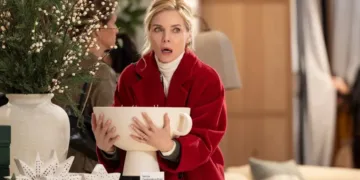 Oh. What. Fun. Review: Michelle Pfeiffer Cannot Save a Broken Narrative 1 Oh. What. Fun Review