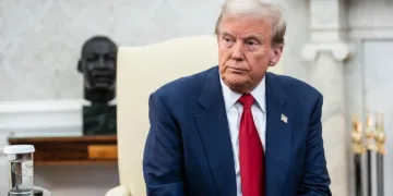 Trump Puts Netflix–Paramount Warner Bros. Battle Under Political Microscope 1 Trump