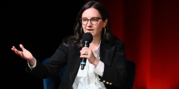 Bari Weiss’ Free Press Accuses Noem of “Reckless Lies” After Alex Pretti Shooting 1 Bari Weiss
