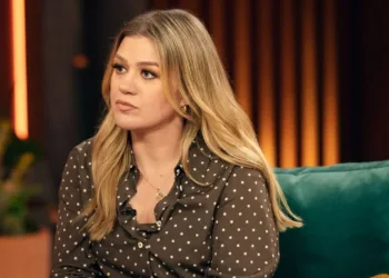 Kelly Clarkson