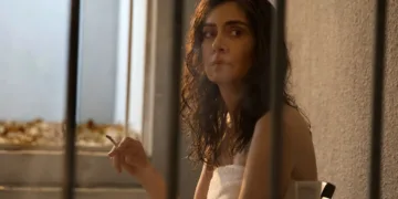 Roya Review