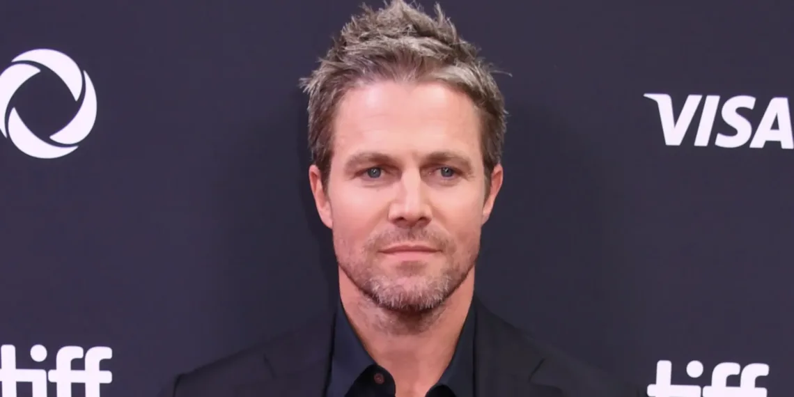 Stephen Amell