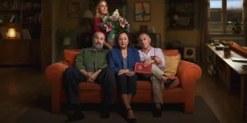 53 Sundays Review: A Sharp Dissection of Sibling Bureaucracy 1 53 Sundays Review