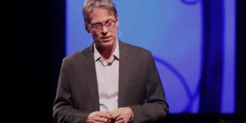 Brian Lindstrom