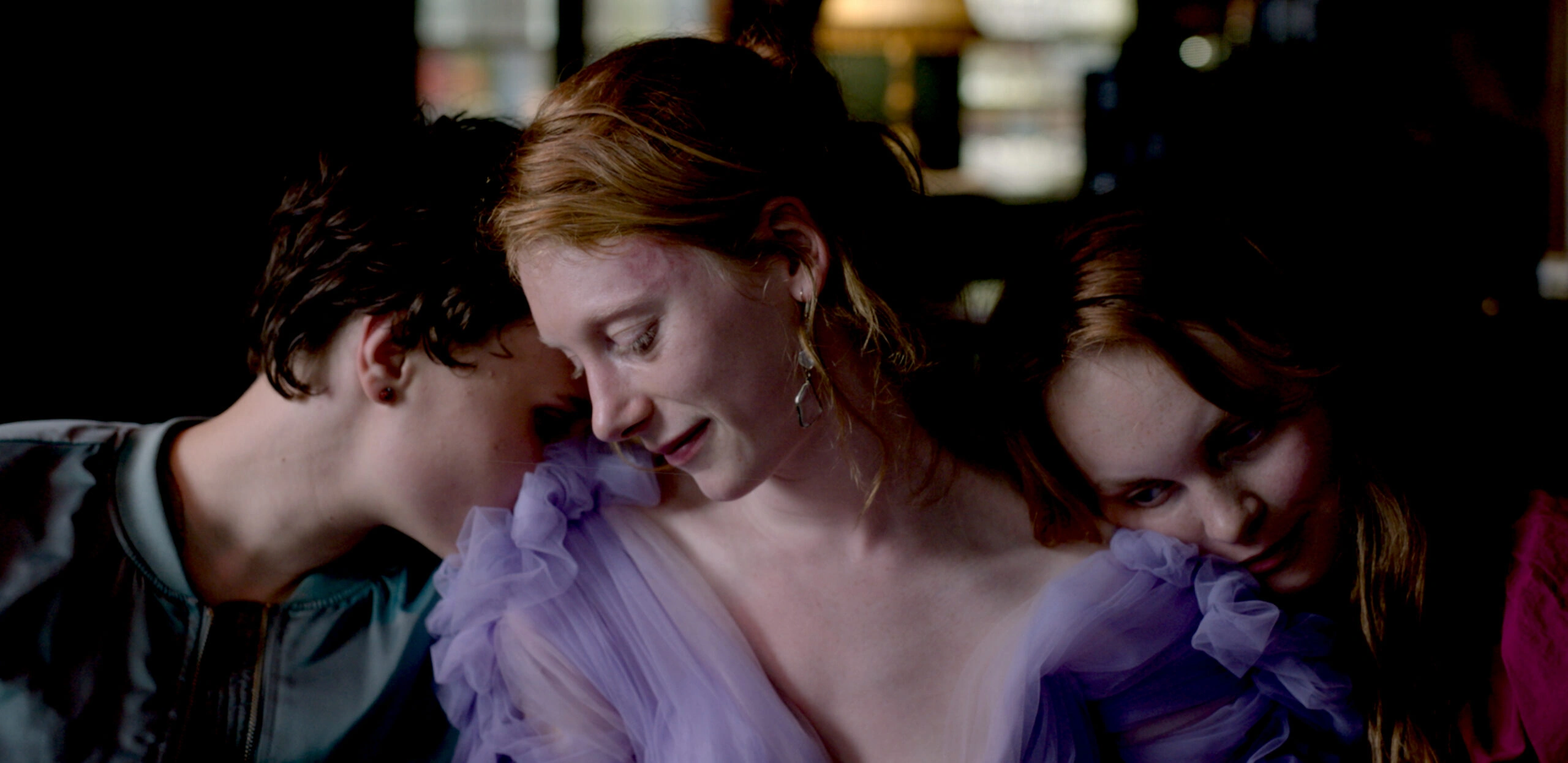 Easy Girl Review: A Tender, Frustrating Drama Led by a Fearless Performance 43 Easy Girl Review