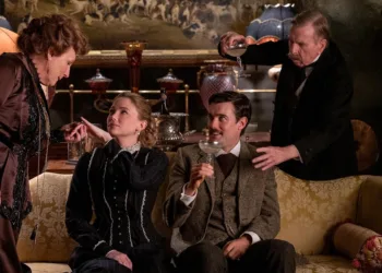 Virginia Woolf's Night & Day Review