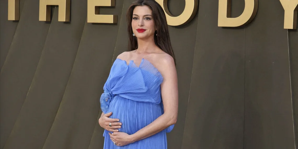 Anne Hathaway