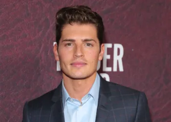 Gregg Sulkin