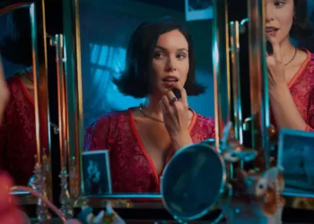 Modern Whore Review