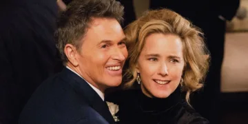 Téa Leoni and Tim Daly