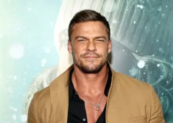 Alan Ritchson