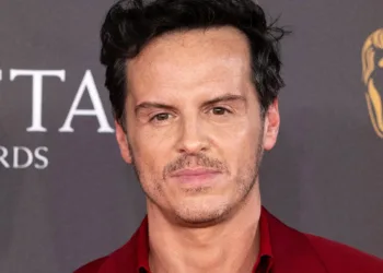 Andrew Scott