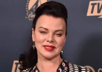 Debi Mazar