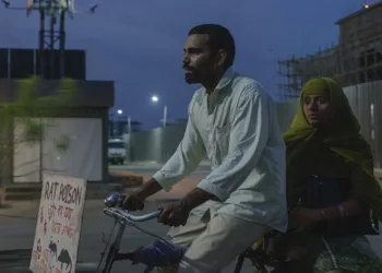 Lovers in the Blue Night Review