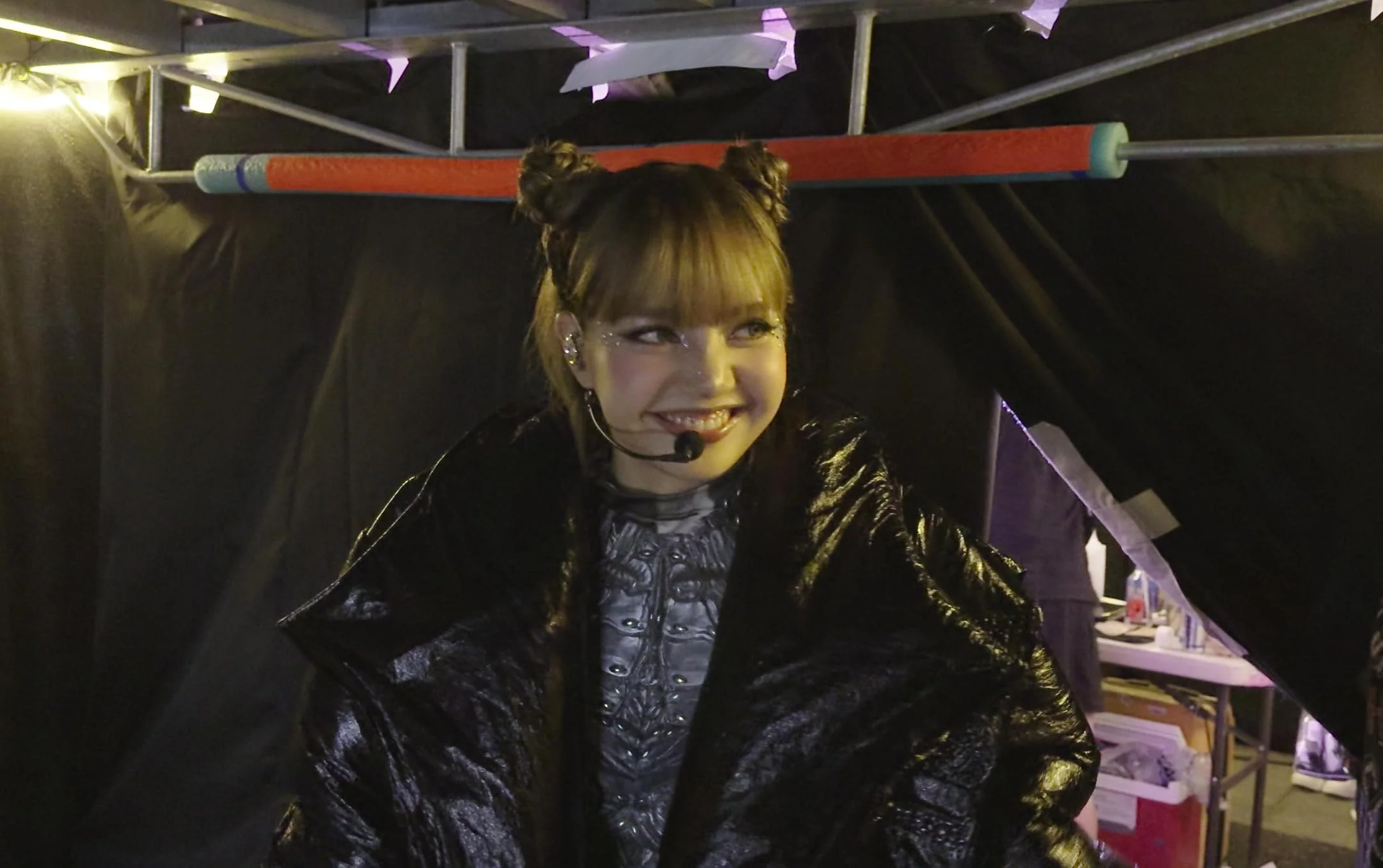 Always Lalisa Review: Learning to Sing Beyond an Assigned Role 42 Always Lalisa Review