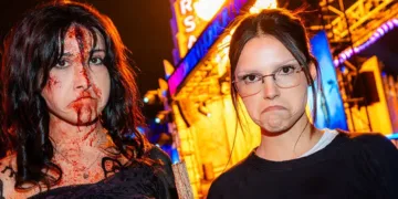Inde Navarrette Meets “Freaky Nikki” Double at Halloween Horror Nights 14 Inde Navarrette