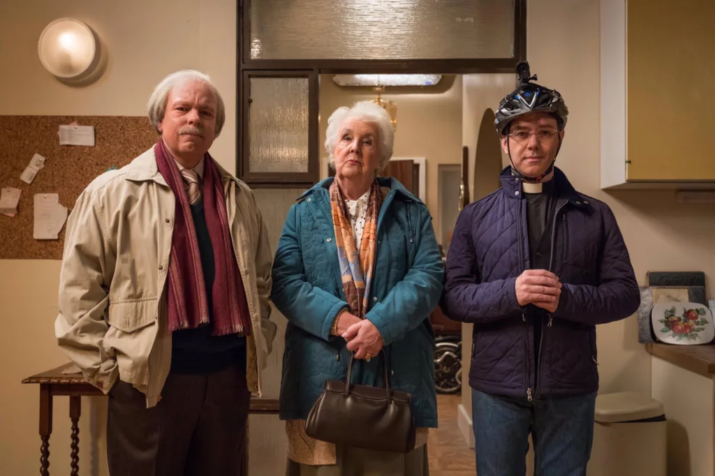 13 Halloween Movies and Shows to Stream Tonight (That Aren’t Hocus Pocus) 45 Inside No. 9: Dead Line