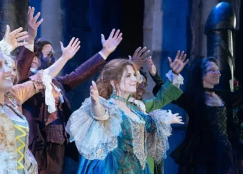 Crescendo Review