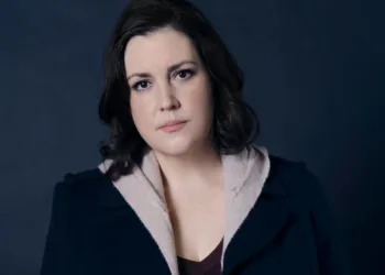 Melanie Lynskey