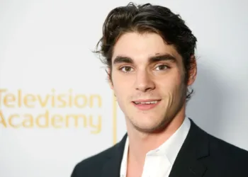 RJ Mitte
