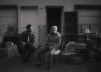 The Night Is Fading Away Review