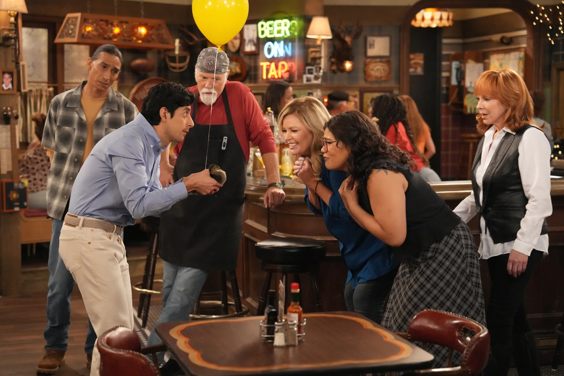 Happy’s Place Season 3 Review: Giving Everyone Room to Work 42 Happy’s Place Season 3 Review